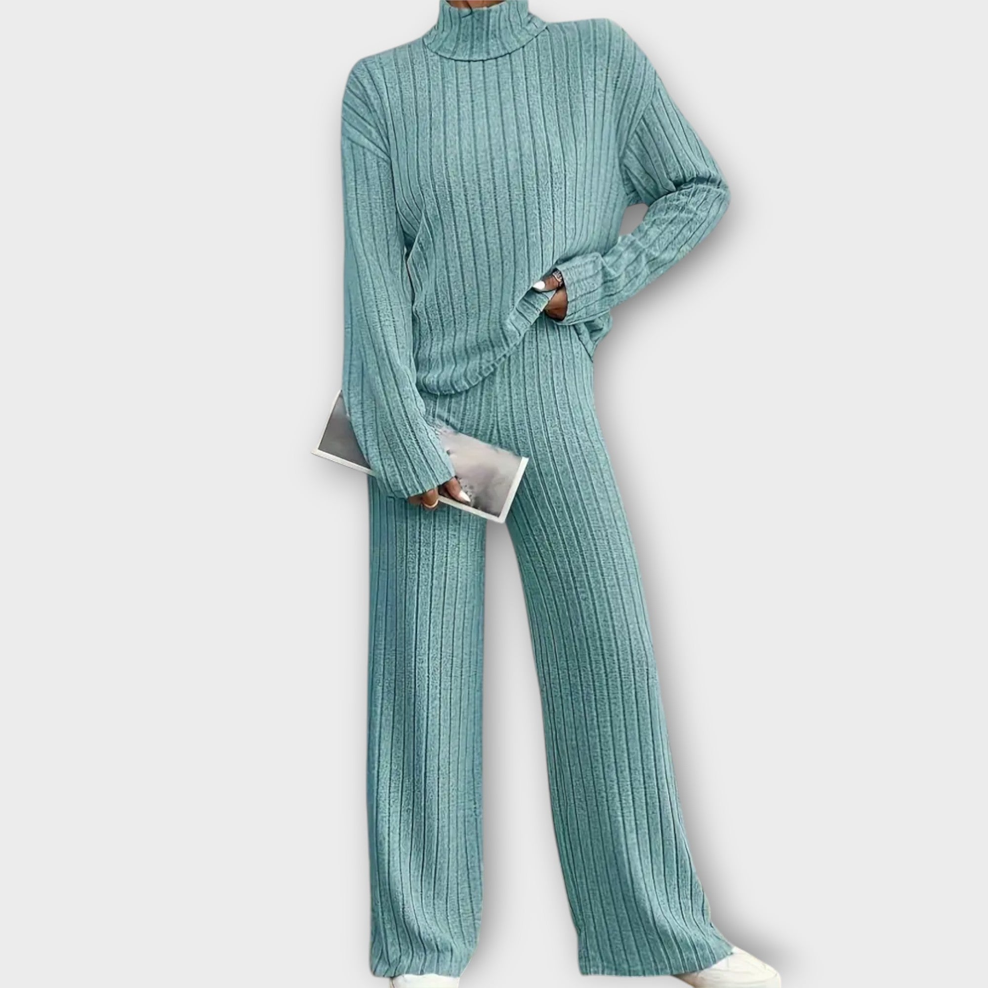 Ivkica - Elegantni Rebrasti Pleteni Set