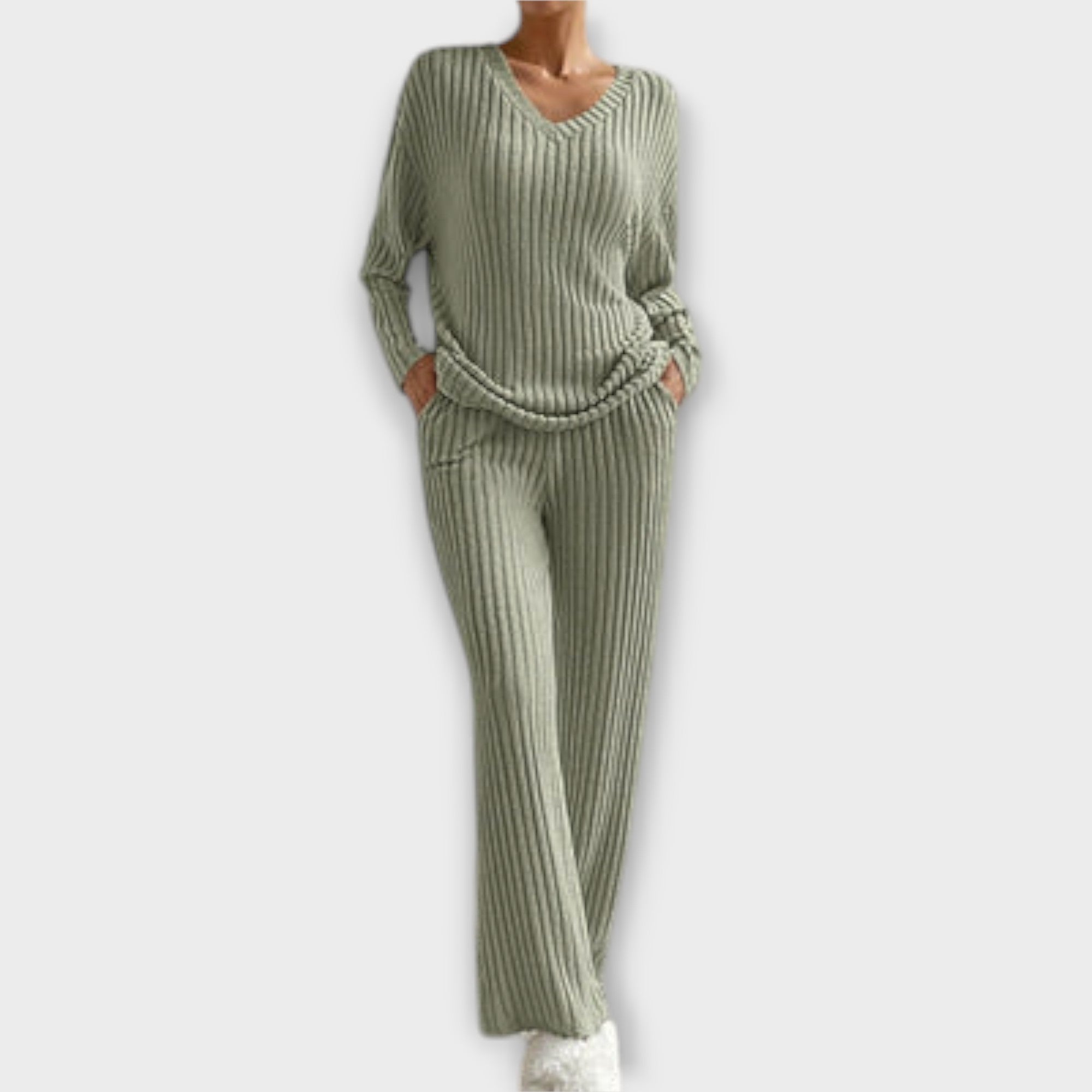 Florijana - Rebrasti Elegantni Set
