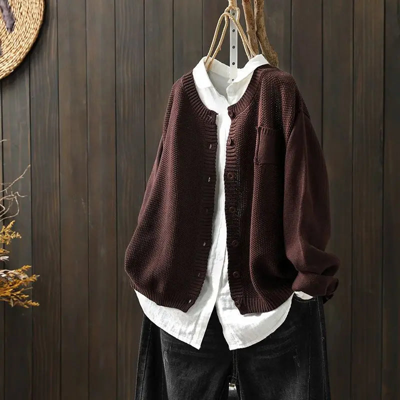 Kornelija - Sofisticiran odabir za tvoju galerijsku šetnju